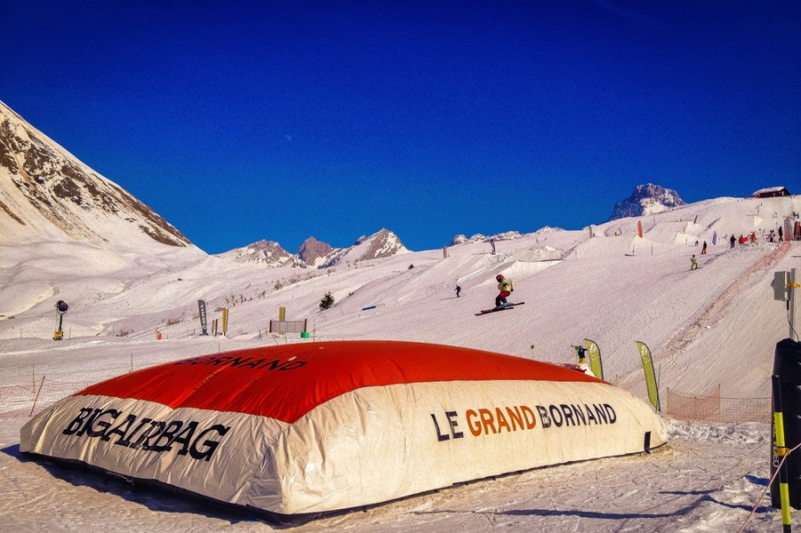 Quelles sont les pistes de ski disponibles au Grand Bornand ?