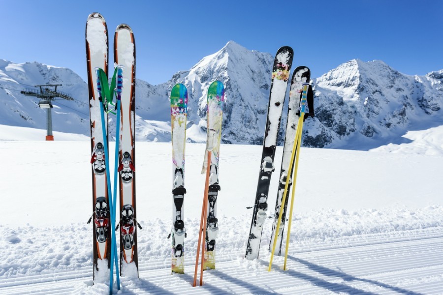 Qu'est-ce que le surmoulage ski ? 