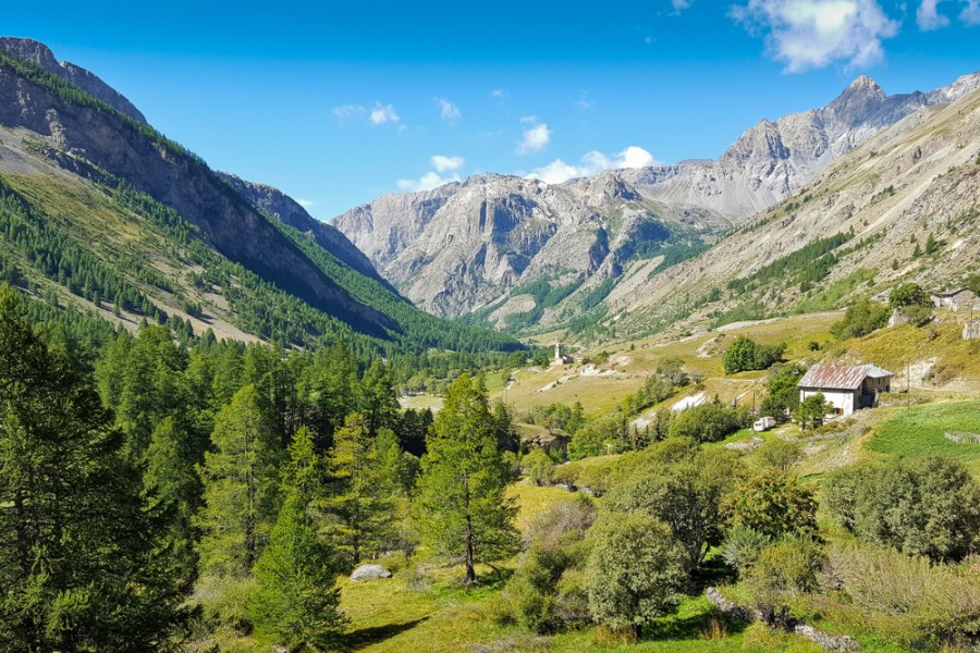 Où se trouve la vallée de l'Ubaye ?