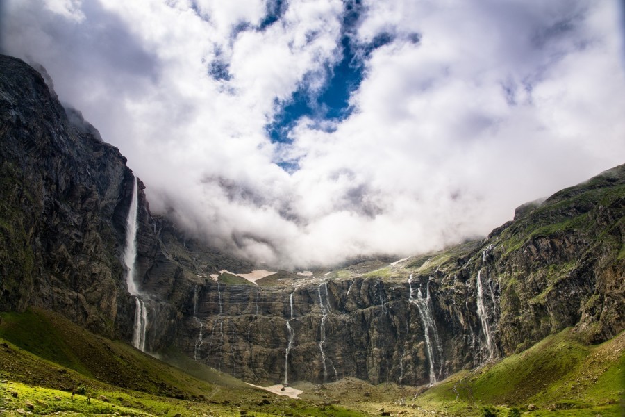 Quels sont les points d'intérêt sur le chemin du Cirque de Gavarnie ?